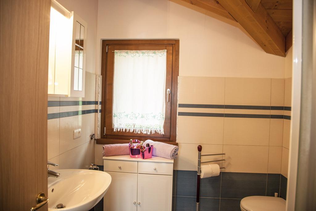 Appartamento Casa Sole Vercana Camera foto